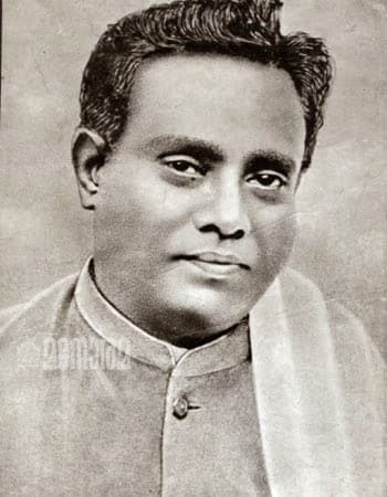 കുമാരനാശാൻ