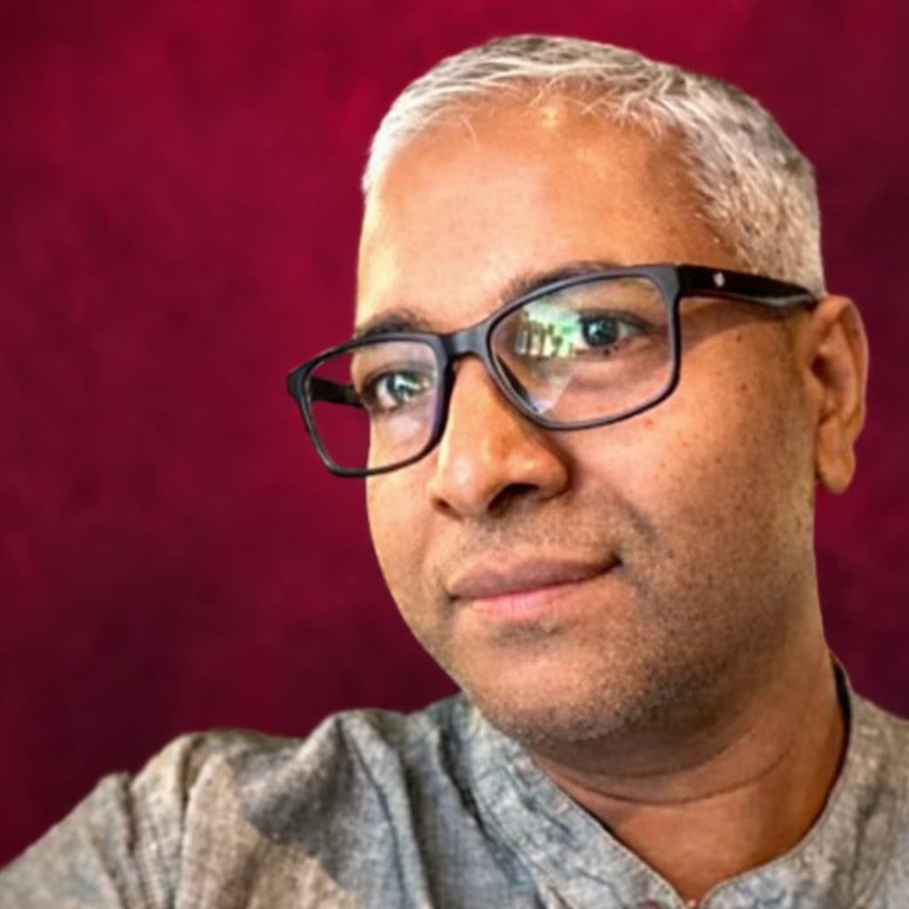 പ്രൊഫ. അജയ് ശേഖർ